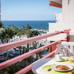 https://421-nice-olympia-central-studio.tenerifehoteles.net